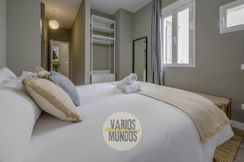 Luxury&Cool 9Pax Con Vistas Al Centro De Madrid Apartment Bagian luar foto